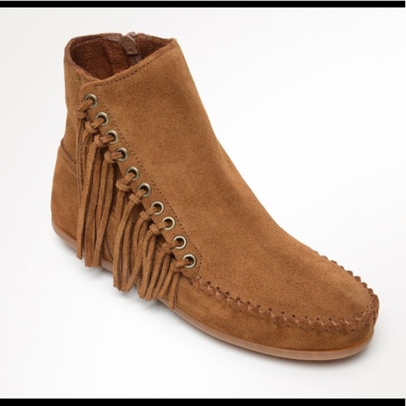 minnetonka willow boot